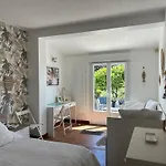 Maison Soignee Proche Et Centre-ville, Avec Jardin Cloture Et Wifi - Fr-1-22-332 펜션 라트슈수르메르