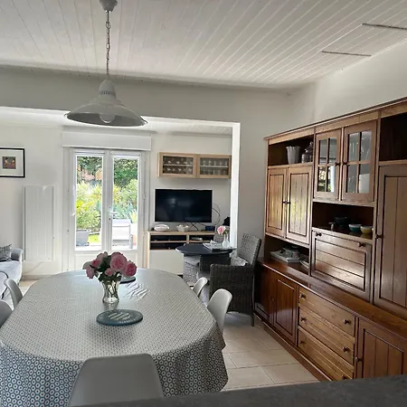 Prázdninový dům Maison Soignee Proche Et Centre-ville, Avec Jardin Cloture Et Wifi - Fr-1-22-332 La Tranche-sur-Mer