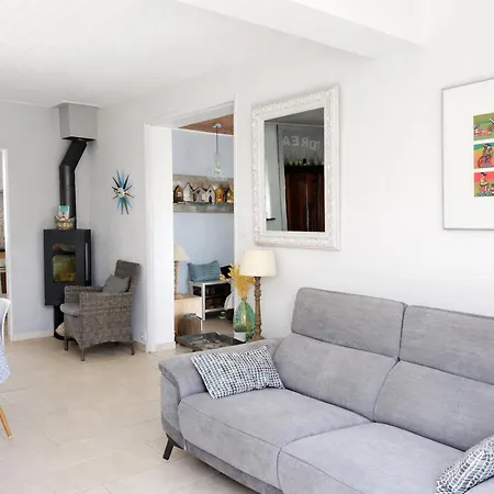 Maison Soignée Proche Et Centre-ville, Avec Jardin Clôturé Et Wifi - Fr-1-22-332 Hébergement de vacances La Tranche-sur-Mer