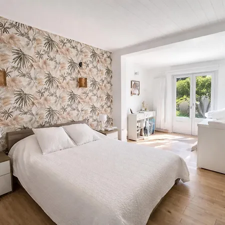 Maison Soignée Proche Et Centre-ville, Avec Jardin Clôturé Et Wifi - Fr-1-22-332