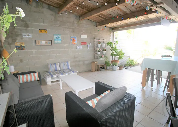 Maison Soignee Proche Et Centre-ville, Avec Jardin Cloture Et Wifi - Fr-1-22-332 Holiday home