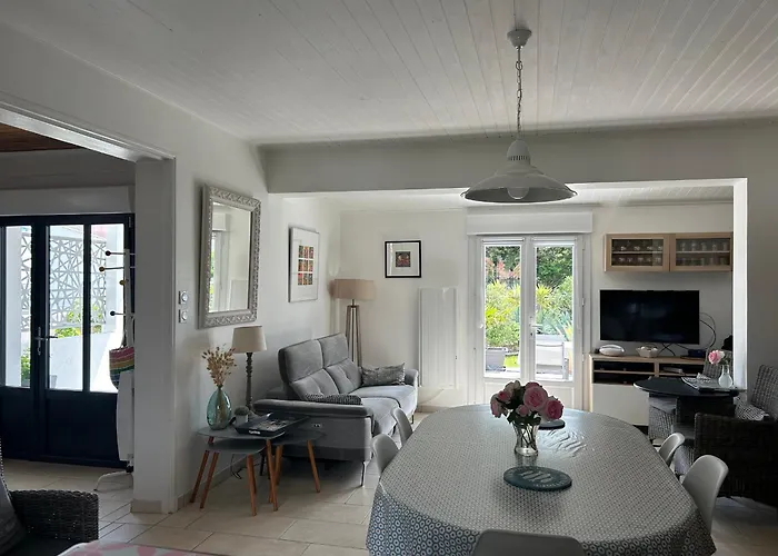 Maison Soignee Proche Et Centre-ville, Avec Jardin Cloture Et Wifi - Fr-1-22-332 * La Tranche-sur-Mer