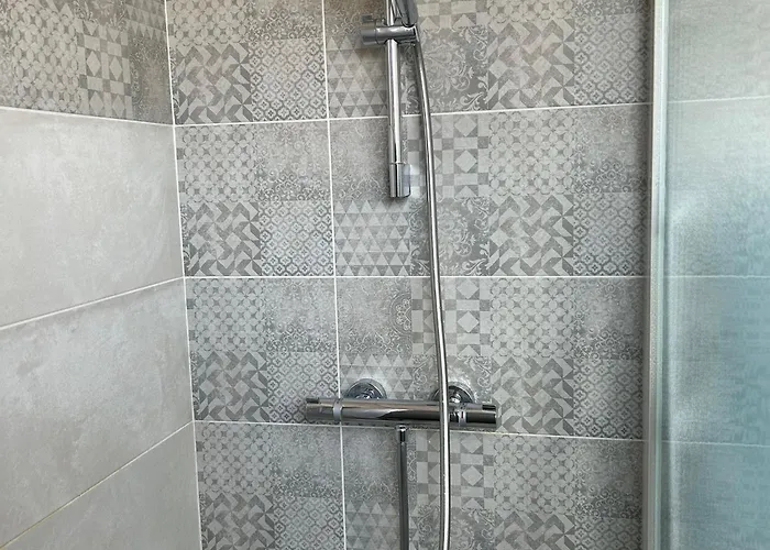 Maison Soignee Proche Et Centre-ville, Avec Jardin Cloture Et Wifi - Fr-1-22-332