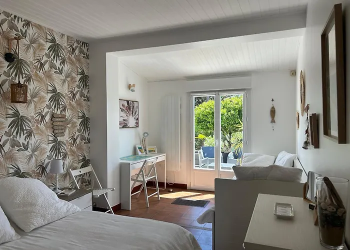 Maison Soignee Proche Et Centre-ville, Avec Jardin Cloture Et Wifi - Fr-1-22-332 Holiday home La Tranche-sur-Mer